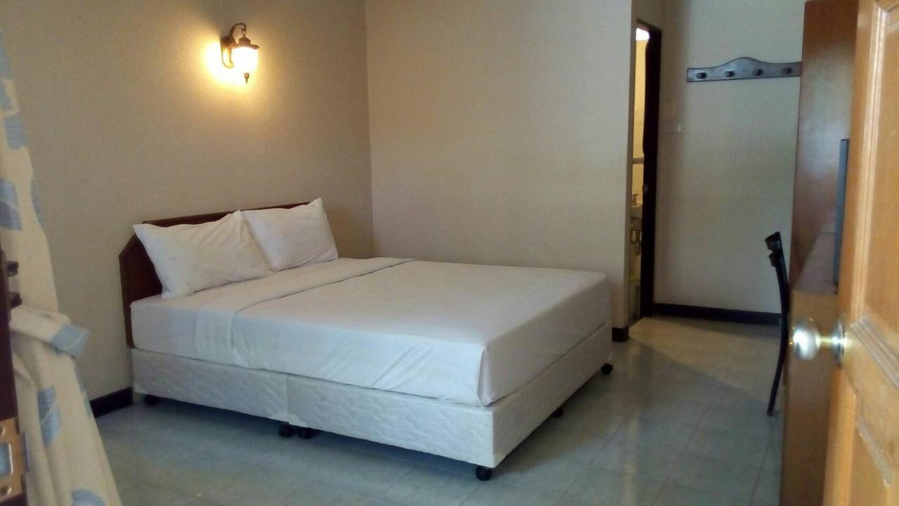 Jomtien Cozy Inn Pattaya Exterior foto